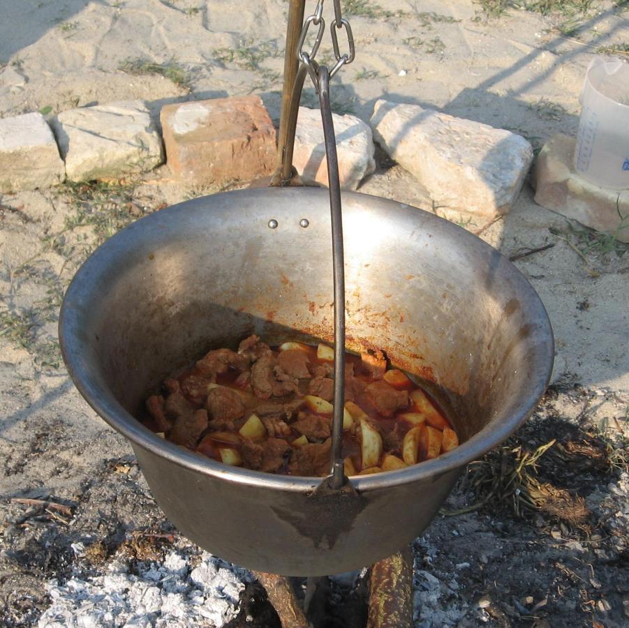 Camping Fantazia Tanya Szentkirály Екстериор снимка